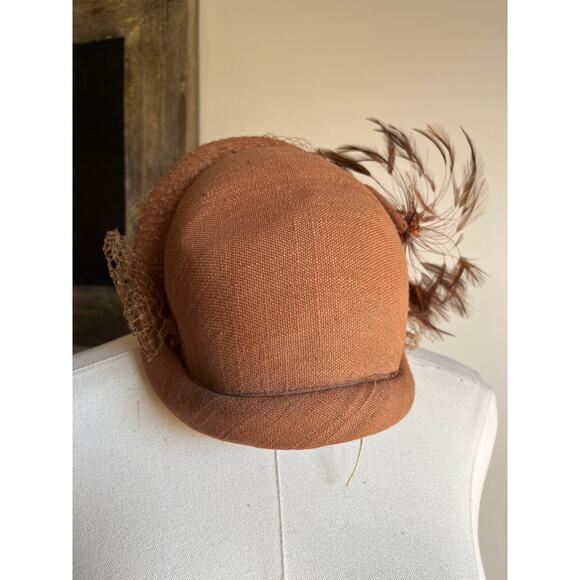 Vintage 1940s Mauve Feather Veil Hat Cloche Hat Helmet Hat